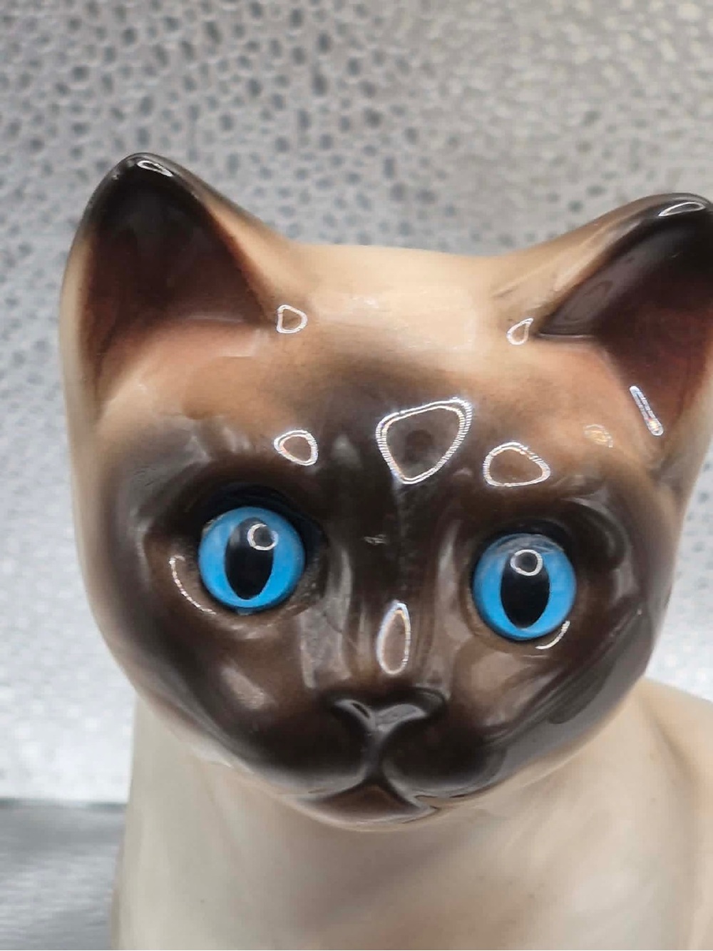 Cute Siamese Cat Statue Figurine Big Blue Glass Eyes - Vintage Josef Originals - Picture 7 of 11